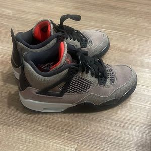Nike Air Jordan 4 Taupe Haze